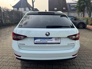 Skoda Superb Combi Style/1.Hand/ - foto 8
