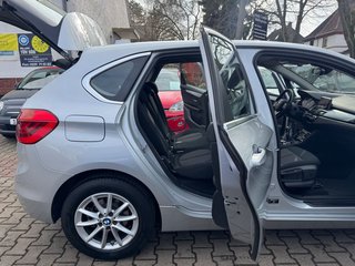 BMW 218i Active Tourer Advantage/23.000km/Kamera/ - bilder 13