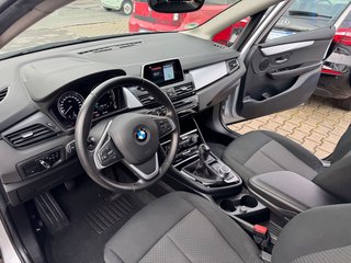 BMW 218i Active Tourer Advantage/23.000km/Kamera/ - bilder 16