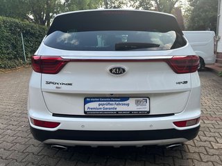 Kia Sportage GT-Line 4WD/Panorama/Kamera/ - bilder 7