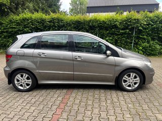 Mercedes-Benz B 200 CDI/Automatik/Rentnerfahrzeug/ - bilder 6