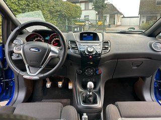 Ford Fiesta ST - bilder 17