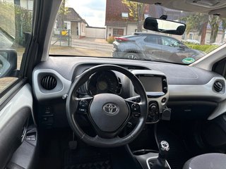 Toyota Aygo AYGO x-play touch/Kamera/Scheckheft/ - foto 15