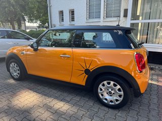MINI ONE/ ROT-WEISS-ORANGE-BLAU - foto 15