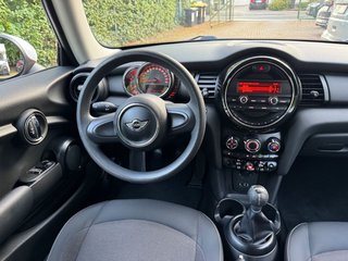 MINI ONE/ ROT-WEISS-ORANGE-BLAU - foto 20