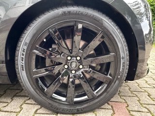 Land Rover Range Rover Velar R-Dynamic S Design-Paket Black - bilder 19
