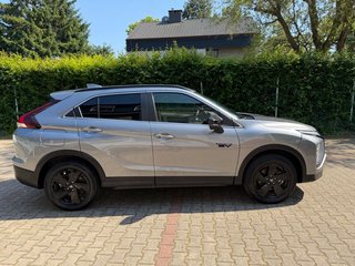 Mitsubishi Eclipse Cross/Plus Select Black Hybrid 4WD - foto 7