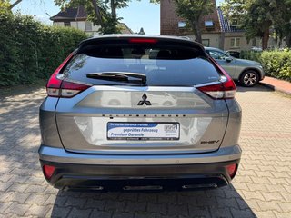 Mitsubishi Eclipse Cross/Plus Select Black Hybrid 4WD - foto 9