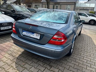 Mercedes-Benz E 320 AVANTGARDE - foto 5