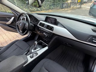 BMW 320D Touring/18-Zoll M Felgen/ - bilder 11