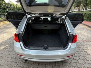 BMW 320D Touring/18-Zoll M Felgen/ - bilder 13