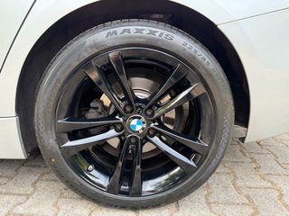 BMW 320D Touring/18-Zoll M Felgen/ - bilder 18