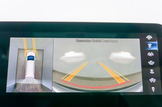 Mercedes-Benz V 300 d AMG Line lang Leder Pano Distr AHK 360K - bilder 5