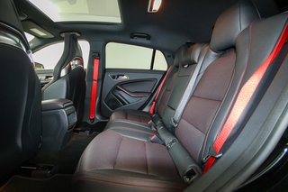 Mercedes-Benz CLA 45 AMG Shooting Brake Perf-Abgas Perf-Sitze - photo 9