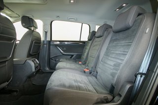 Volkswagen Touran Highline DSG Navi Kamera AHK ACC - bilder 7