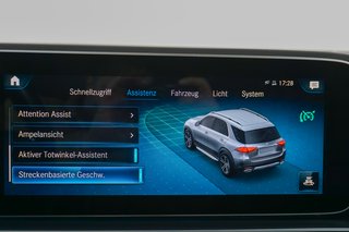 Mercedes-Benz GLE 350 d 4Matic AMG Line Pano 360Kamera 7 Sitze - bilder 2