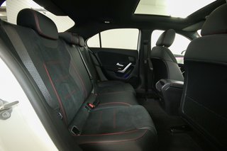 Mercedes-Benz A 250 4Matic Limo Navi Pano AMG Line Kamera - photo 9