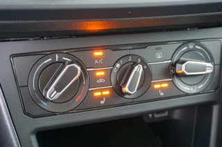 Volkswagen Polo VI Highline Sitzheizung PDC Klima - photo 1