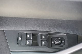 Volkswagen Polo VI Highline Sitzheizung PDC Klima - photo 3