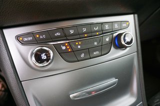 Opel Astra K Sports Tourer Business Kamera ACC - bilder 1