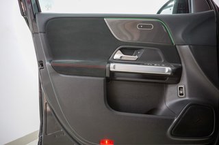 Mercedes-Benz GLB 200 AMG Line MBUX 360°Kamera LED - bilder 8