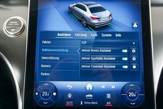 Mercedes-Benz C 300 4Matic 9G Distronic Kamera Burmester Memor - bilder 2