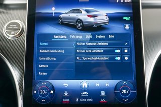 Mercedes-Benz C 300 4Matic 9G Distronic Kamera Burmester Memor - bilder 1