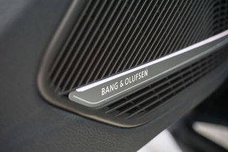 Audi RS 5 Coupe quatt Dynamik Keramik Carbon Head B&O - photo 8