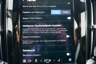 Volvo XC60 Plus Black Edition AWD Pano ACC 360K 21Zoll - bilder 5