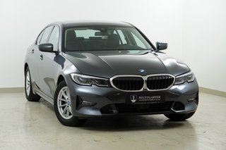 BMW 320 Used vehicle for sale
