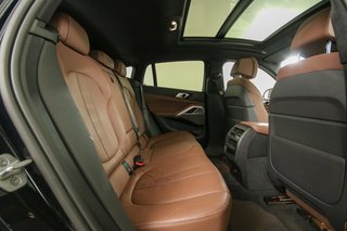 BMW X6 xDr 40 i M Sport Pano Leder 360K ACC Laser 22 - bilder 6