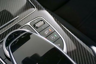 Mercedes-Benz C 63 AMG Perf-Abgas Pano Carbon Burmester Distr - photo 1