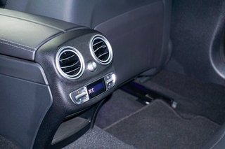 Mercedes-Benz C 63 AMG Perf-Abgas Pano Carbon Burmester Distr - photo 6