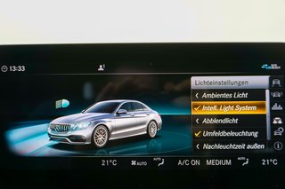 Mercedes-Benz C 63 AMG Perf-Abgas Pano Carbon Burmester Distr - photo 7