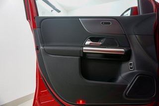 Mercedes-Benz B 220 4Matic Progressive LED Navi AHK Kamera - bilder 8