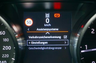 Land Rover Discovery Sport SE Dynamic AWD Pano Leder Kamera - foto 2