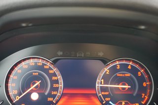BMW 320 i xDrive Luxury Line ACC Navi Leder Kamera - bilder 2