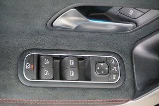 Mercedes-Benz A 35 AMG 4Matic Limousine Pano Navi - foto 4