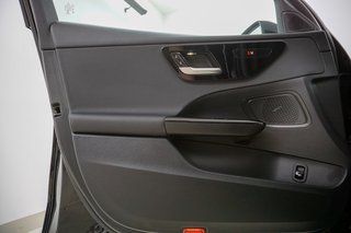Mercedes-Benz C 180 9G Avantgarde Kamera LED - foto 4