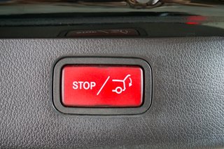 Mercedes-Benz C 180 9G Avantgarde Kamera LED - foto 3