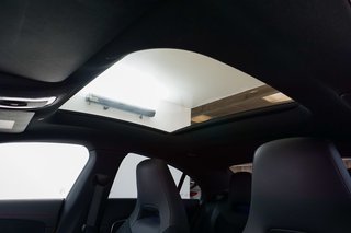 Mercedes-Benz CLA 35 AMG 4M Head-up Pano Distro Lenkrad Kamera - photo 7
