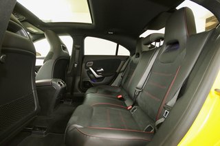 Mercedes-Benz CLA 35 AMG 4M Head-up Pano Distro Lenkrad Kamera - photo 8