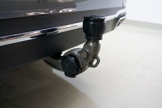 Mercedes-Benz E 300 e Avantgarde Kamera MBUX DAB Teilleder - photo 8