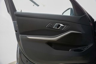 BMW 320 d Tourning Steptronic Advantage Navi AHK LED - bilder 4