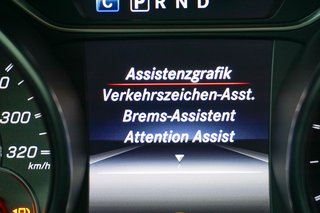 Mercedes-Benz CLA 45 AMG 4M Pano Leder Perf-Abgas Perf-Sitze - bilder 3