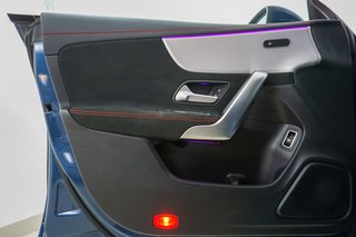 Mercedes-Benz CLA 45 S AMG 4Matic 360 Kamera Distronic Ambient - bilder 9