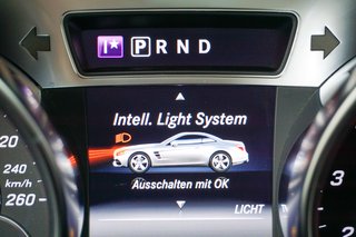 Mercedes-Benz SL 500 AMG Line Pano Kamera Airscarf Sitzbelüftu - photo 8
