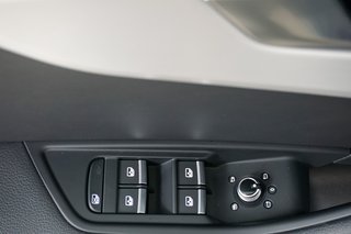 Audi A4 Avant 40 g-tron S line Kamera LED - bilder 3