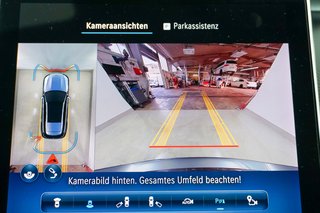 Mercedes-Benz C 300 T e AMG Line 360K Distr Pano Memory - bilder 1