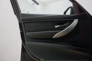 BMW 320 d Leder Navi Bi-Xenon - foto 4